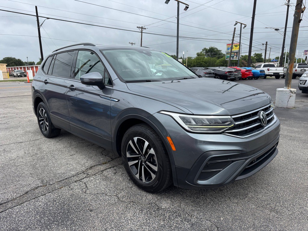 2023 Volkswagen Tiguan Image 10