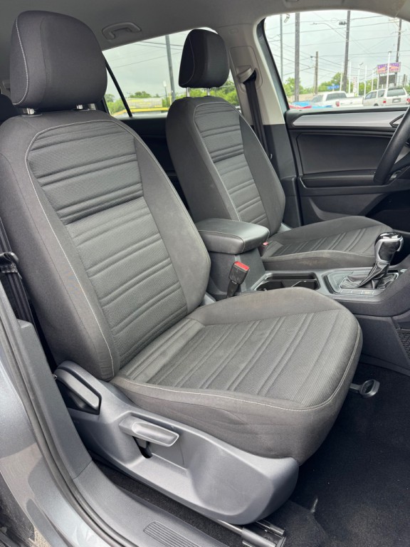 2023 Volkswagen Tiguan Image 17