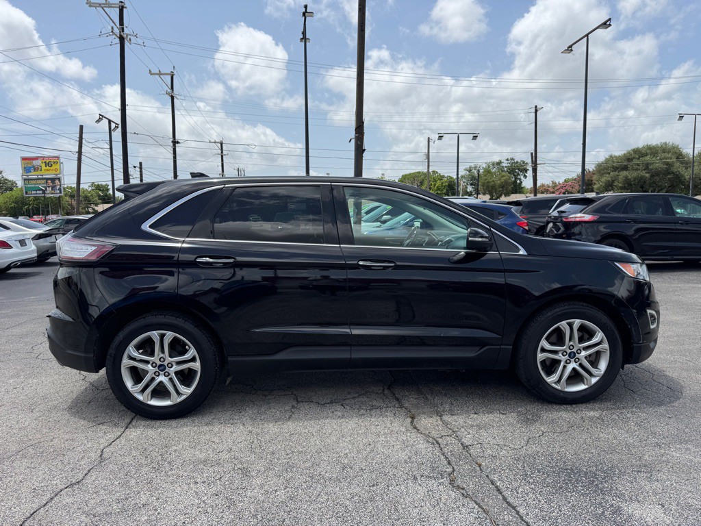 2018 Ford Edge Image 9
