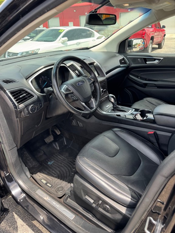 2018 Ford Edge Image 11