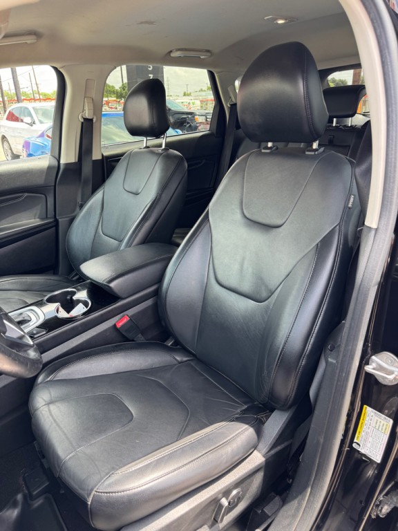 2018 Ford Edge Image 13