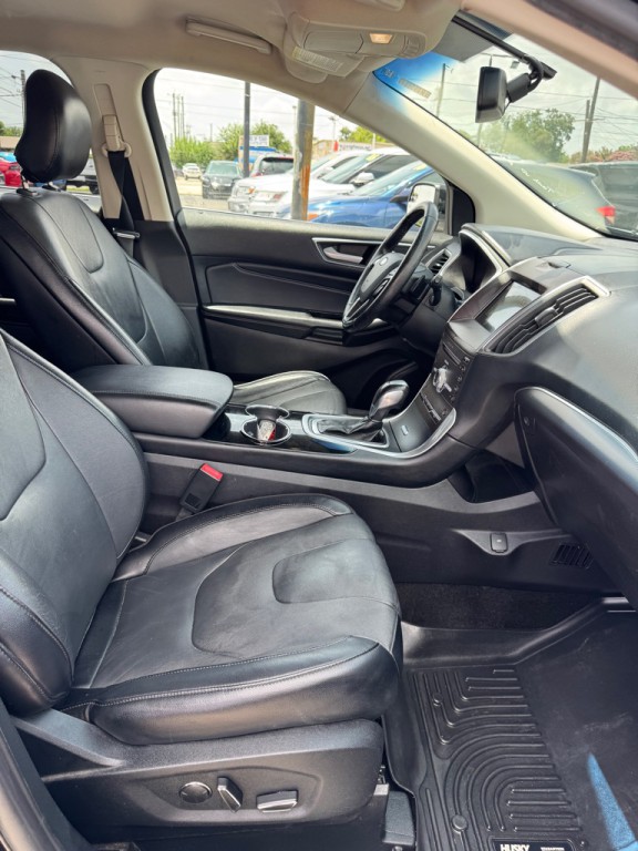 2018 Ford Edge Image 15