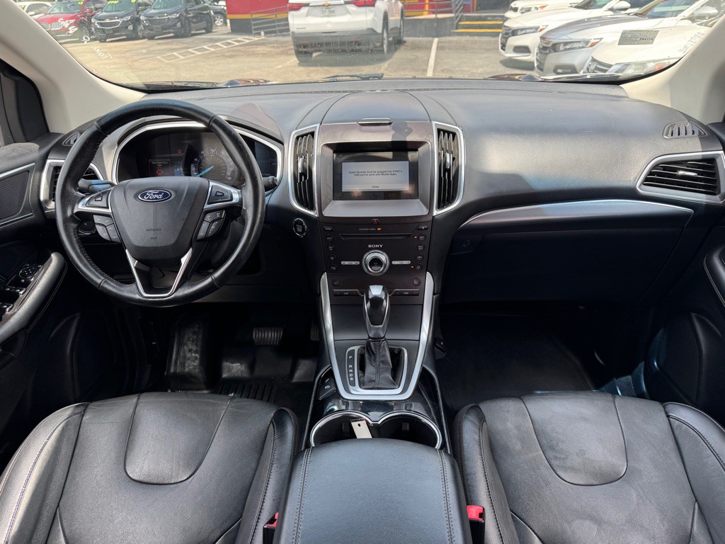 2018 Ford Edge Image 19