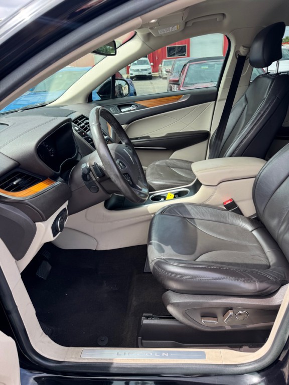 2019 Lincoln MKC Image 12