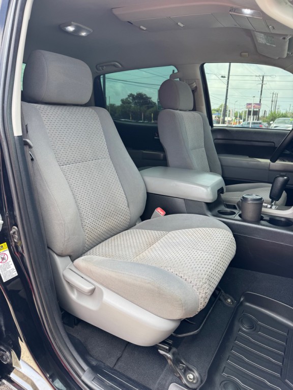 2013 Toyota Tundra Image 18