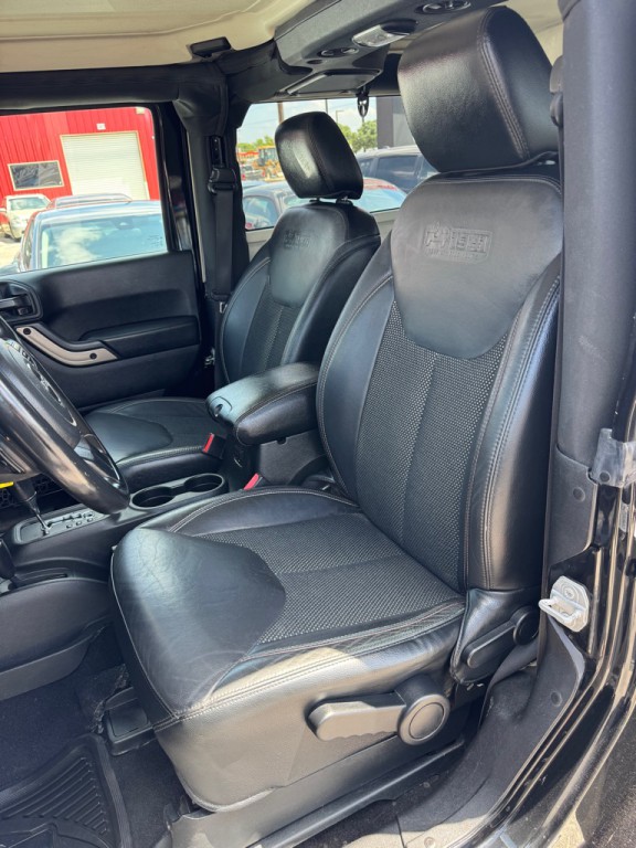 2017 Jeep Wrangler Image 13