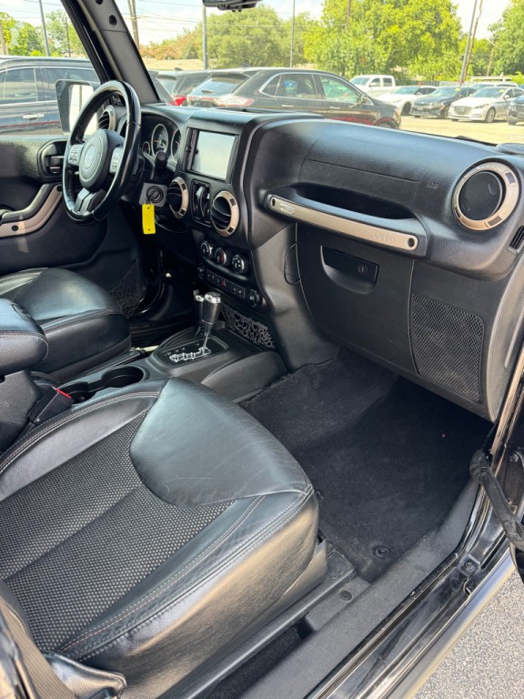 2017 Jeep Wrangler Image 15
