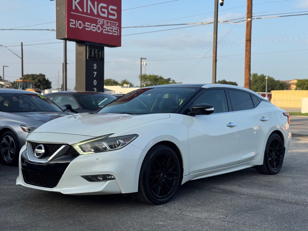2017 Nissan Maxima Image 3