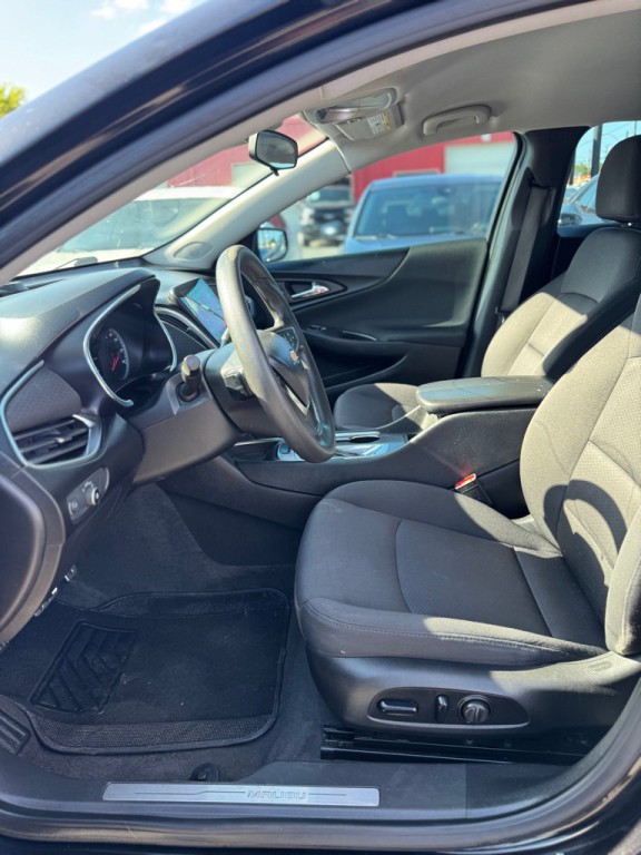 2020 Chevrolet Malibu Image 13