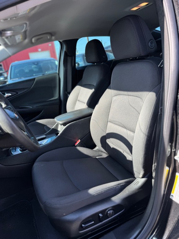 2020 Chevrolet Malibu Image 14