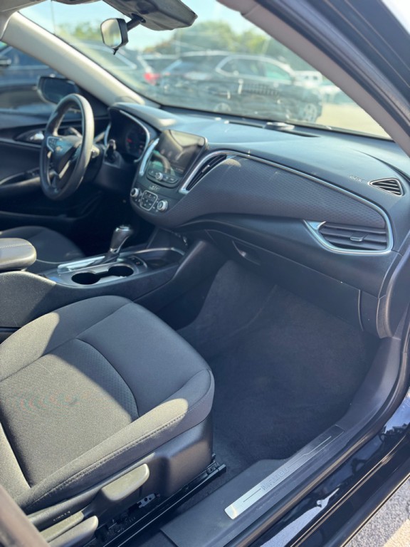 2020 Chevrolet Malibu Image 15