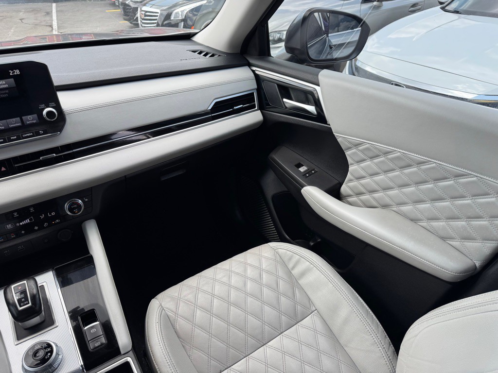 2022 Mitsubishi Outlander Image 21