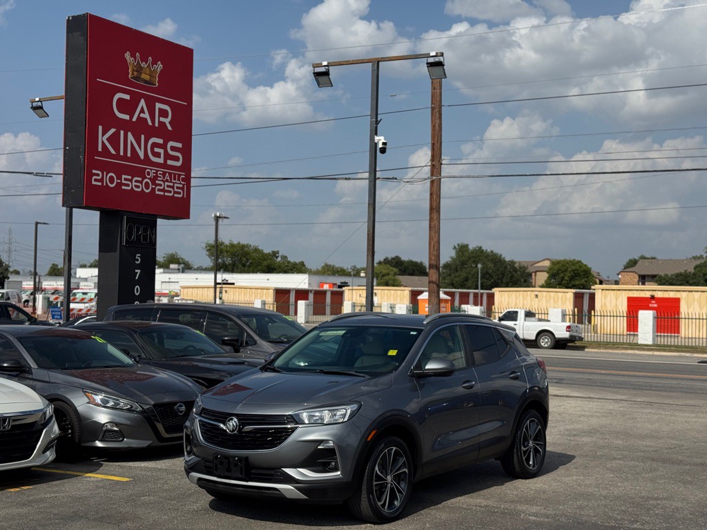 2021 Buick Enclave Image 2