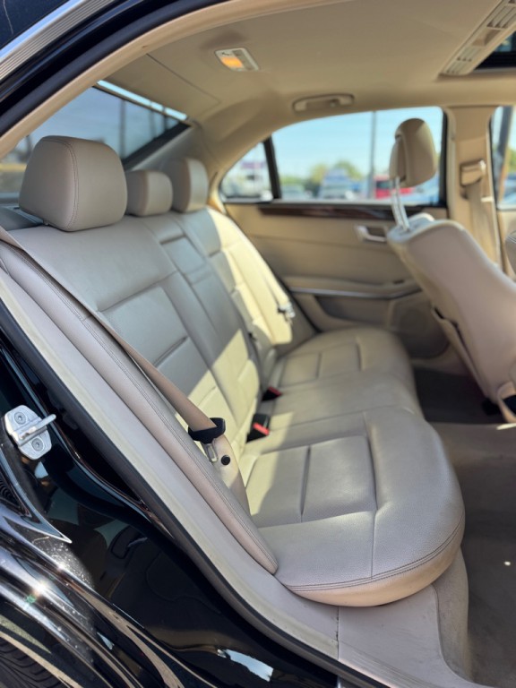 2014 Mercedes-Benz E-Class Image 18