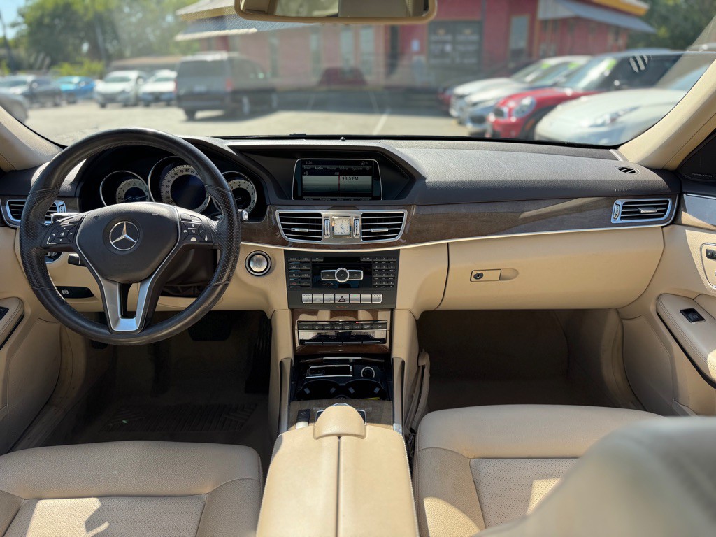 2014 Mercedes-Benz E-Class Image 20