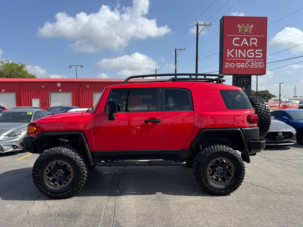 2012 Toyota FJ Cruiser Image 6