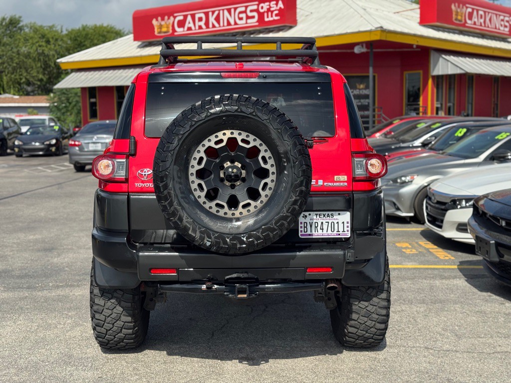 2012 Toyota FJ Cruiser Image 8