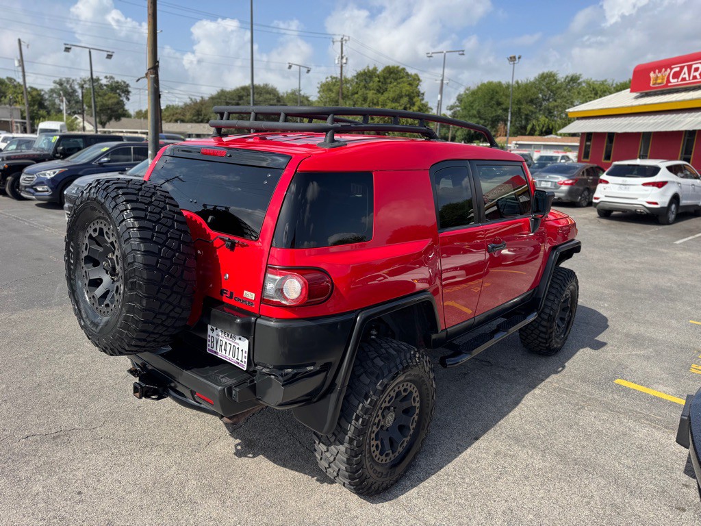 2012 Toyota FJ Cruiser Image 10
