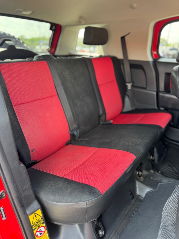 2012 Toyota FJ Cruiser Image 19