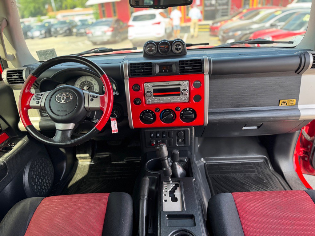 2012 Toyota FJ Cruiser Image 21