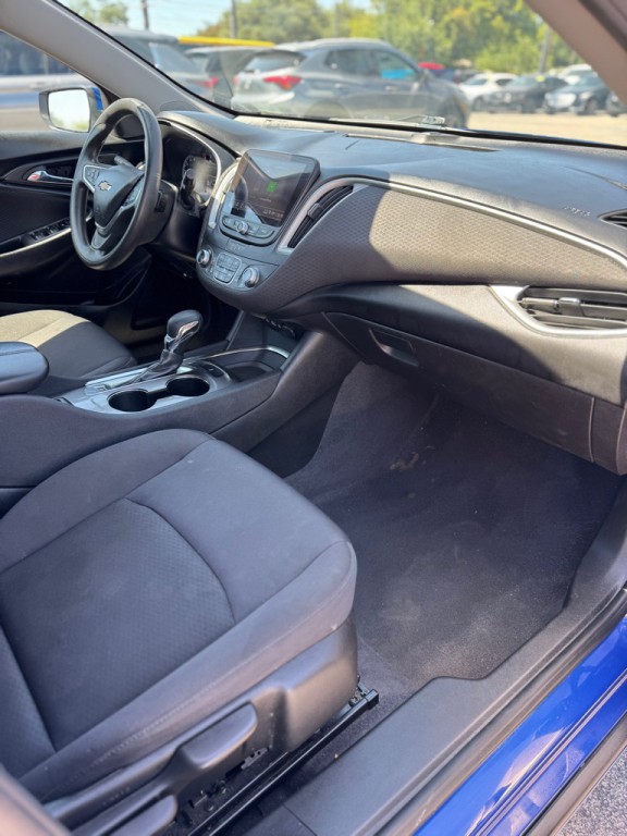 2023 Chevrolet Malibu Image 14