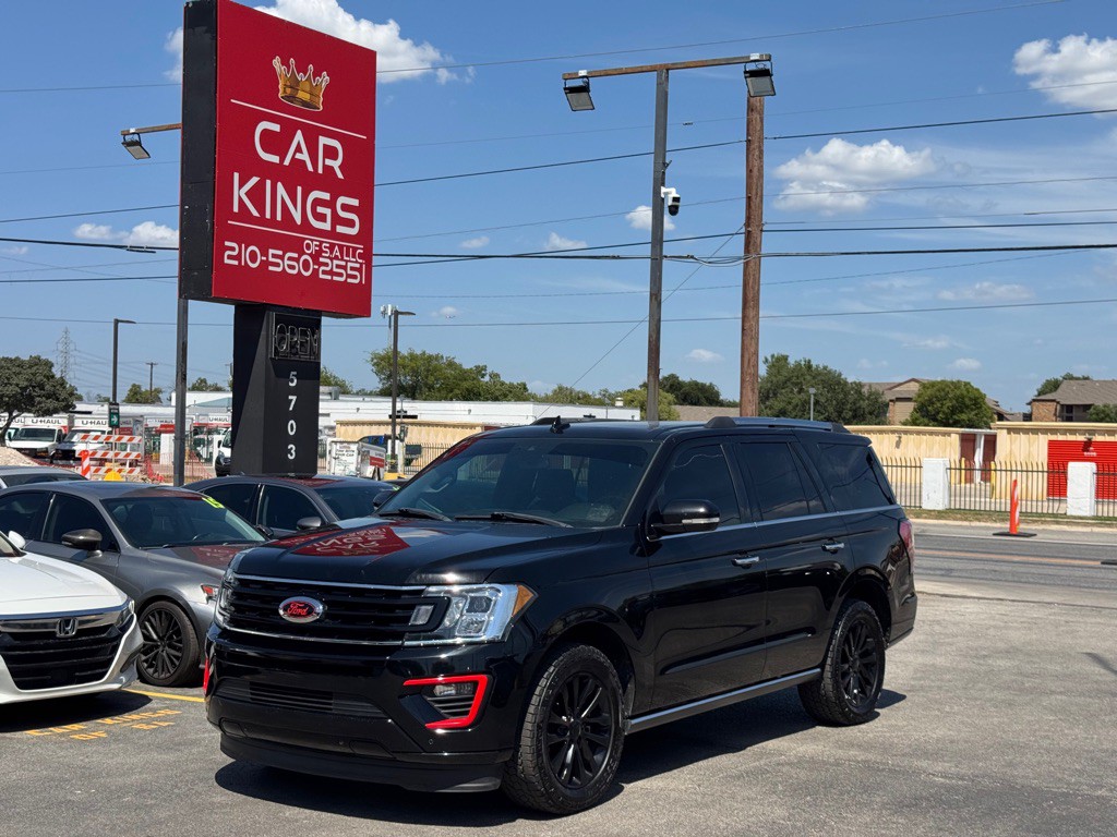2018 Ford Expedition Image 2