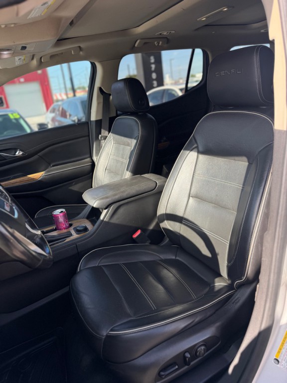 2019 GMC Acadia Image 13