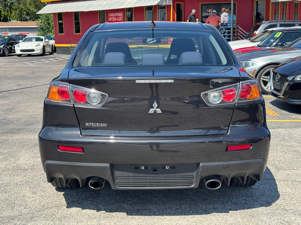 2014 Mitsubishi Lancer Image 8