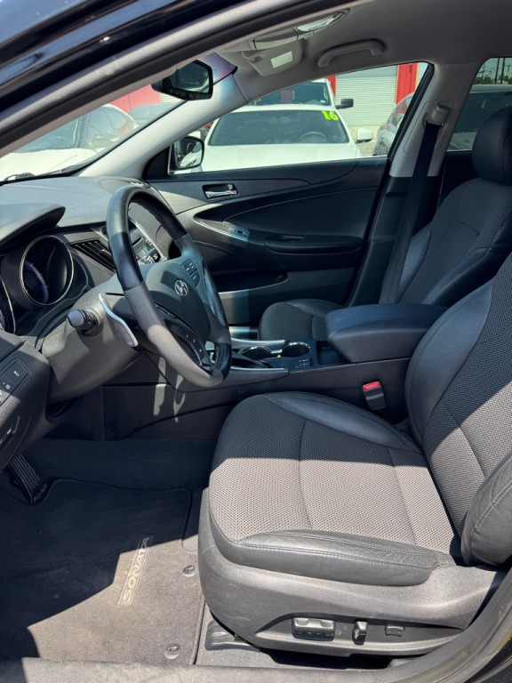 2013 Hyundai Sonata Image 13