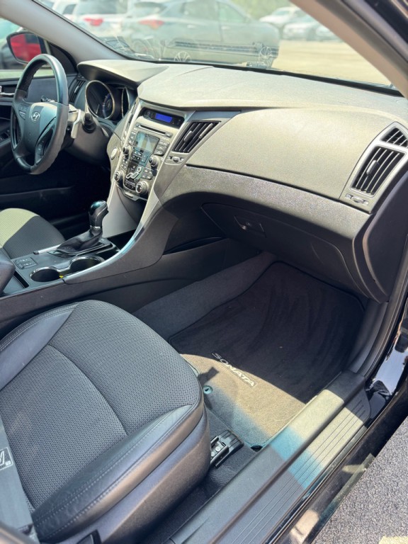2013 Hyundai Sonata Image 15