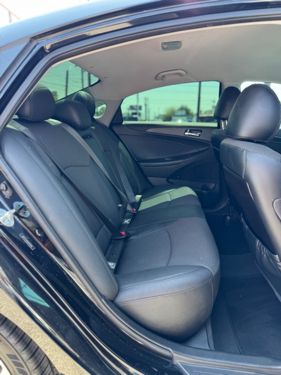 2013 Hyundai Sonata Image 18
