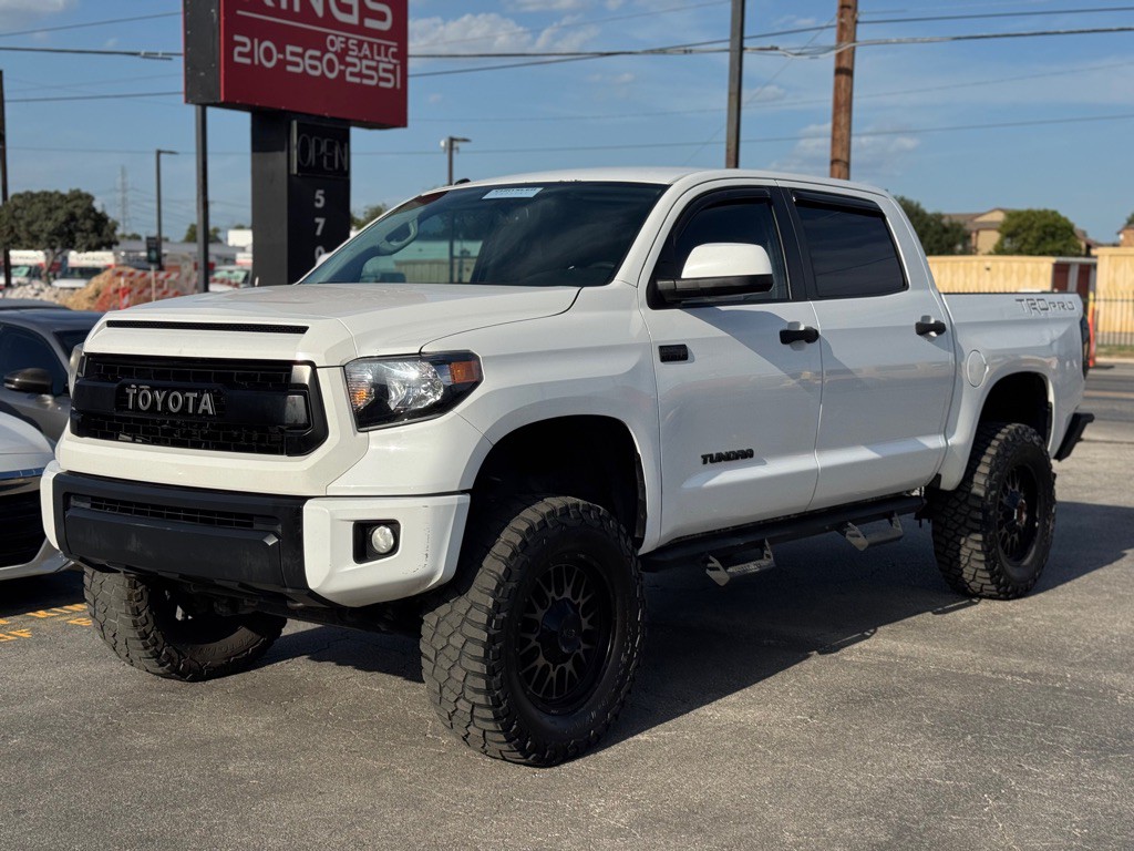 2017 Toyota Tundra Image 3