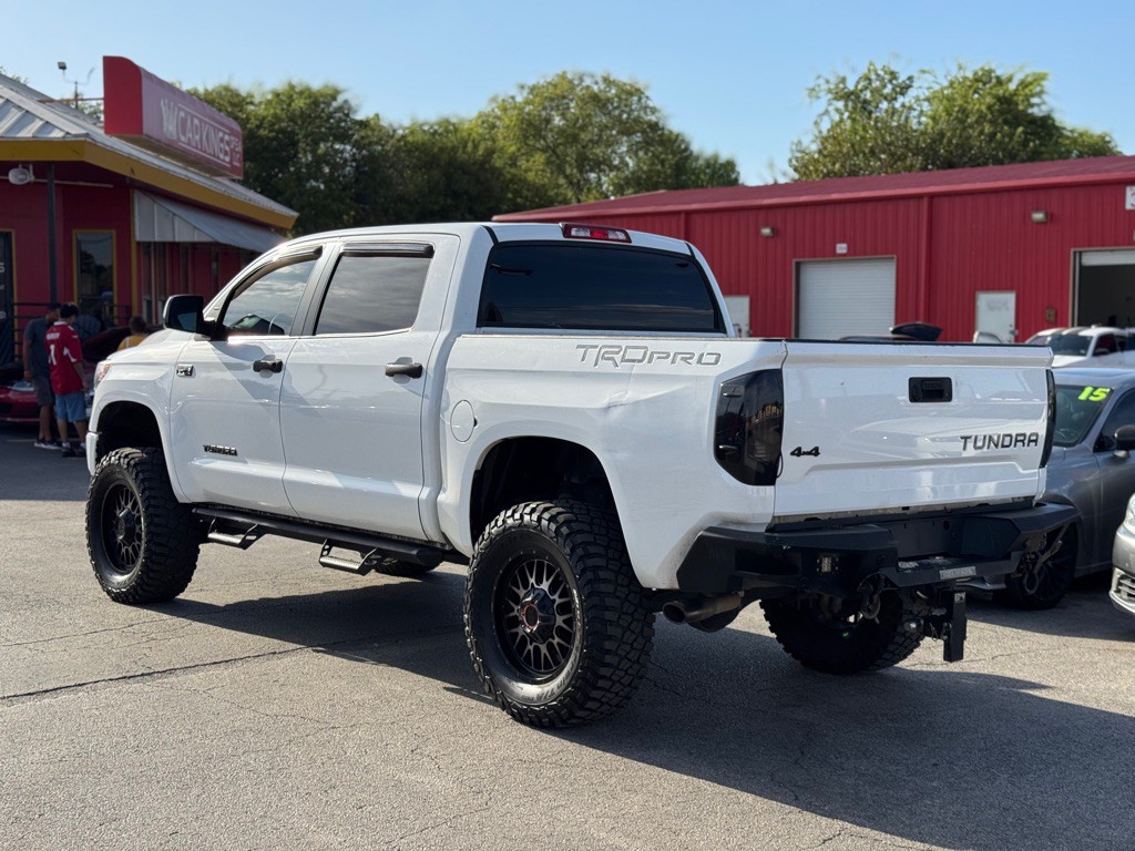 2017 Toyota Tundra Image 6