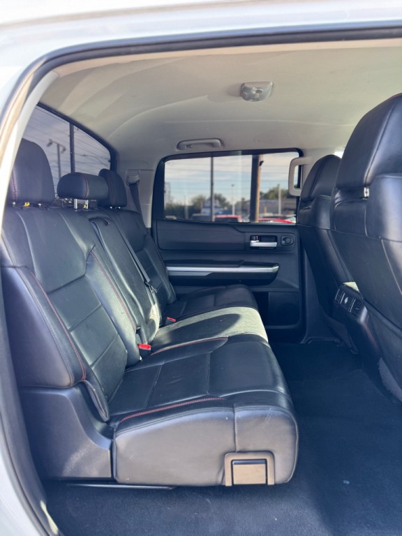 2017 Toyota Tundra Image 16