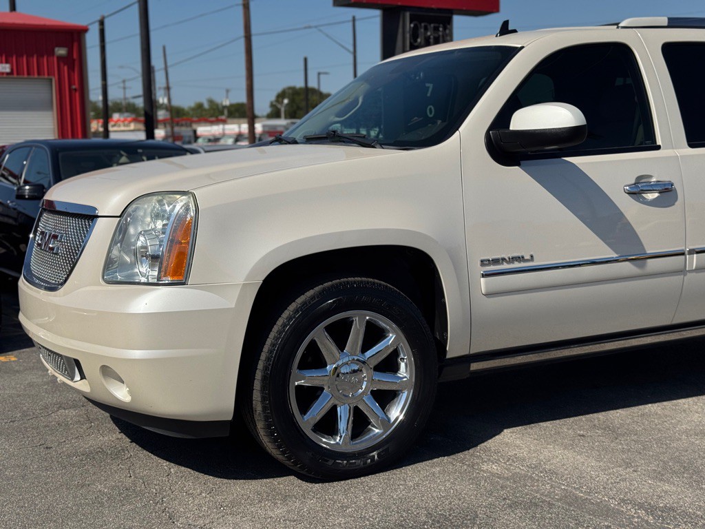 2013 GMC Yukon Image 4
