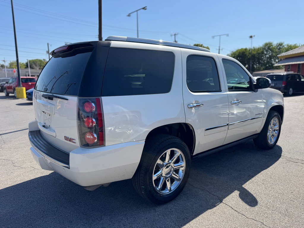 2013 GMC Yukon Image 8
