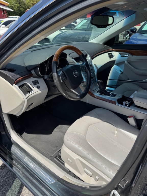 2011 Cadillac CTS Image 12