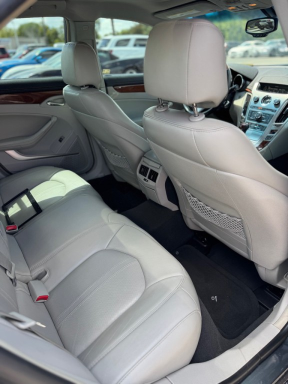2011 Cadillac CTS Image 19