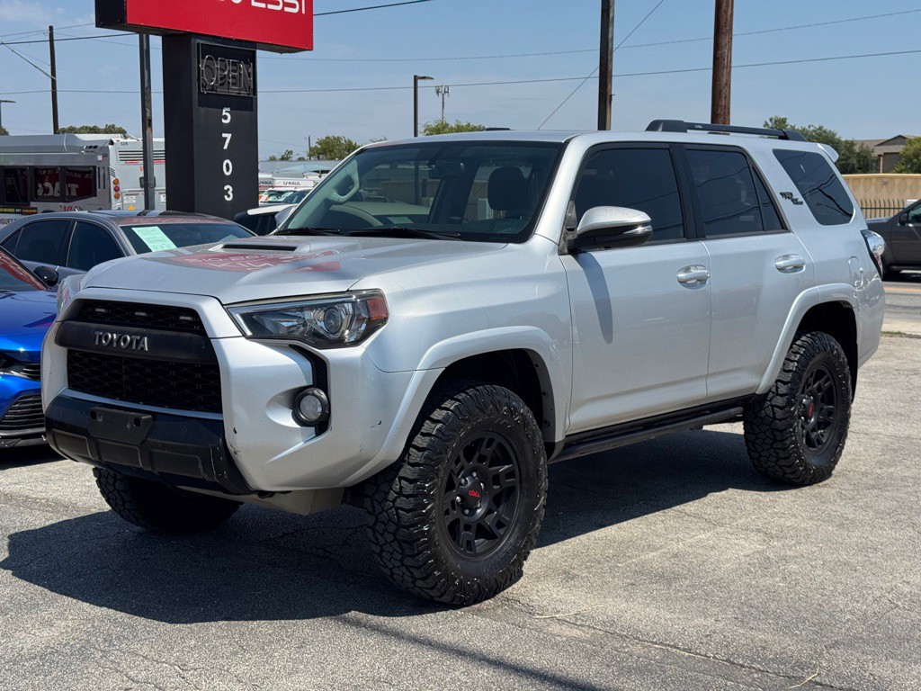 2018 Toyota 4Runner Image 3