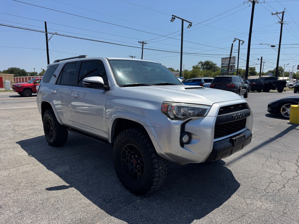 2018 Toyota 4Runner Image 12