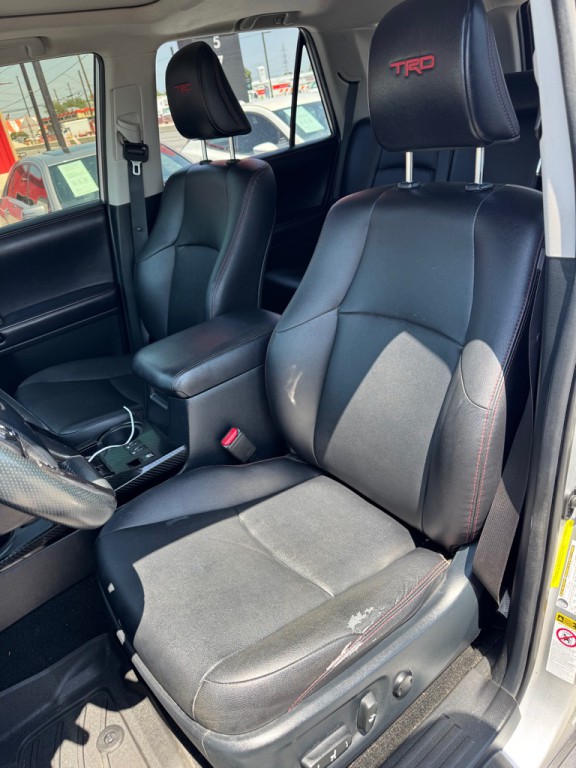 2018 Toyota 4Runner Image 16