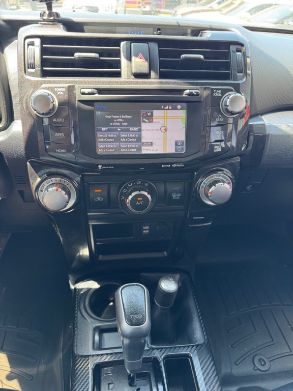 2018 Toyota 4Runner Image 26