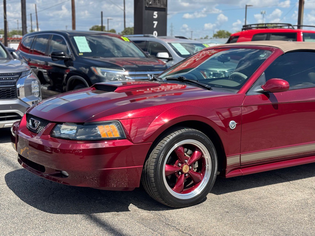 2004 Ford Mustang Image 4