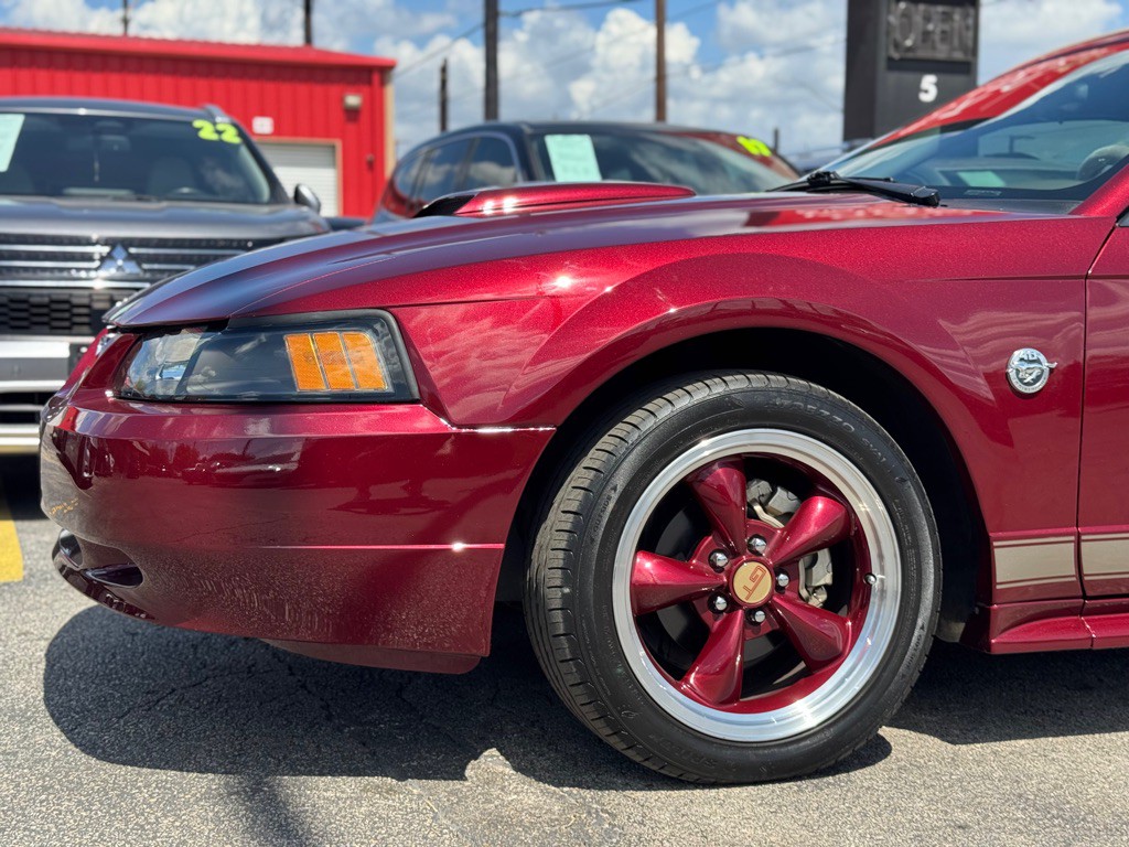 2004 Ford Mustang Image 5