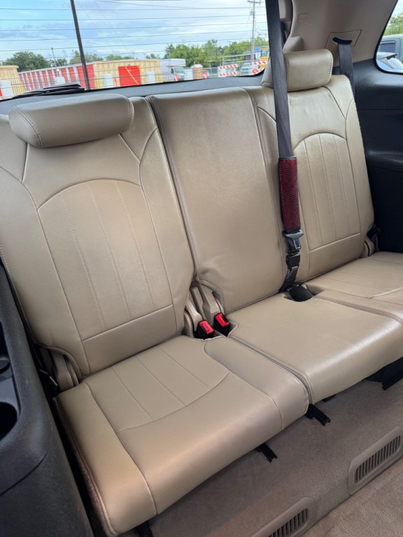 2012 GMC Acadia Image 19
