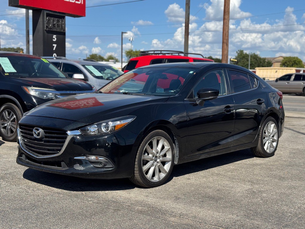 2017 Mazda Mazda3 Image 3