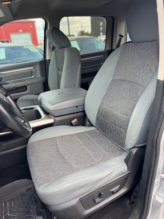 2016 RAM 1500 Image 13