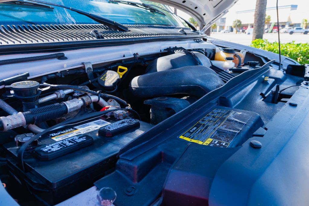 2011 Ford Econoline Image 10