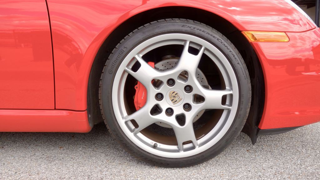 2006 Porsche 911 Image 30