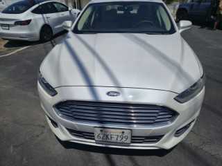 Image for 2013 Ford Fusion Se Hybrid ID: 6634716